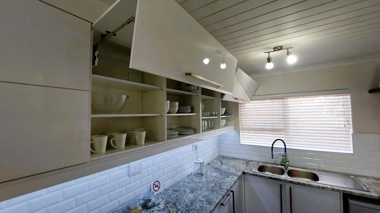 Nautilus 2 Bedroom Self-Catering Apartment Swakopmund Zewnętrze zdjęcie