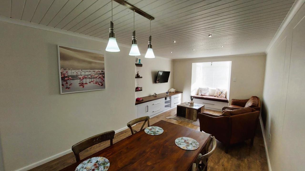 Nautilus 2 Bedroom Self-Catering Apartment Swakopmund Zewnętrze zdjęcie
